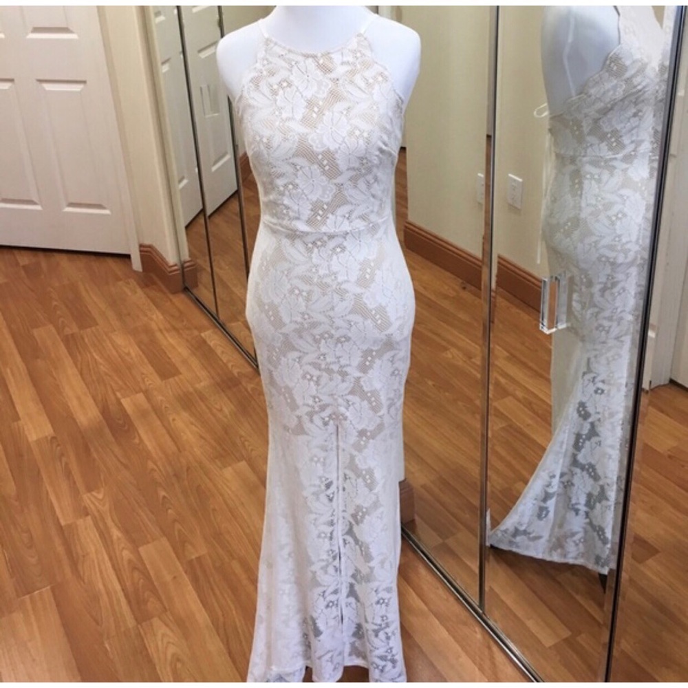 Boutique dress wedding style size 2 lace